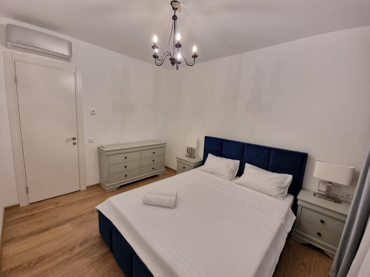 Grand Look & Best Location For Business On Bukares Bagian luar foto